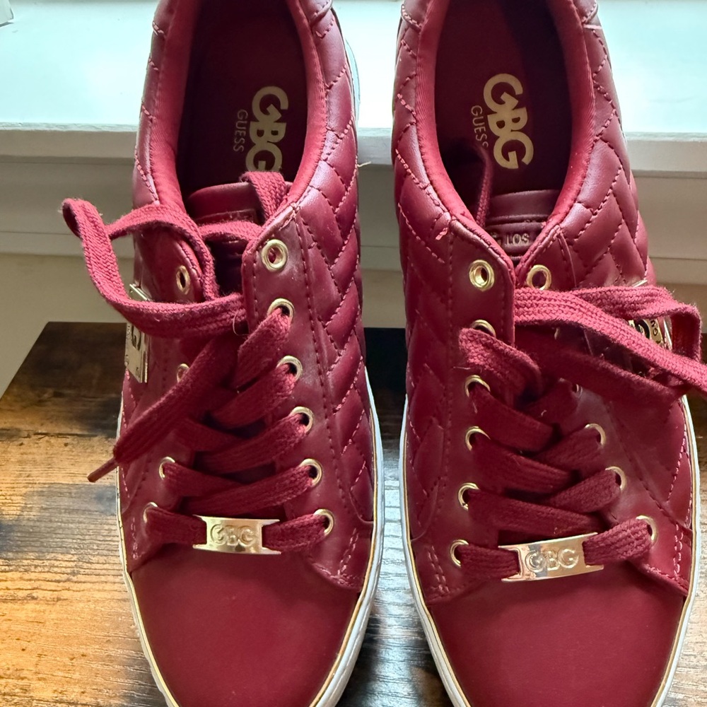 GUESS Red Quilted Sneakers with Gold Logo Plate. Twice worn.
